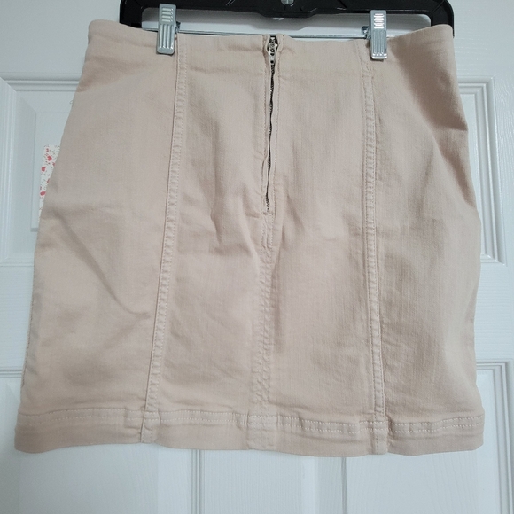 Free People NWT Modern Femme Mini Stretch Skirt Size 8. - Picture 9 of 16